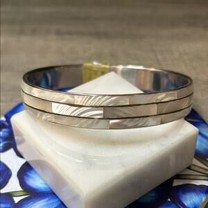 MOP inlay silver tone Bangle Bracelet #774 made in Phillipines